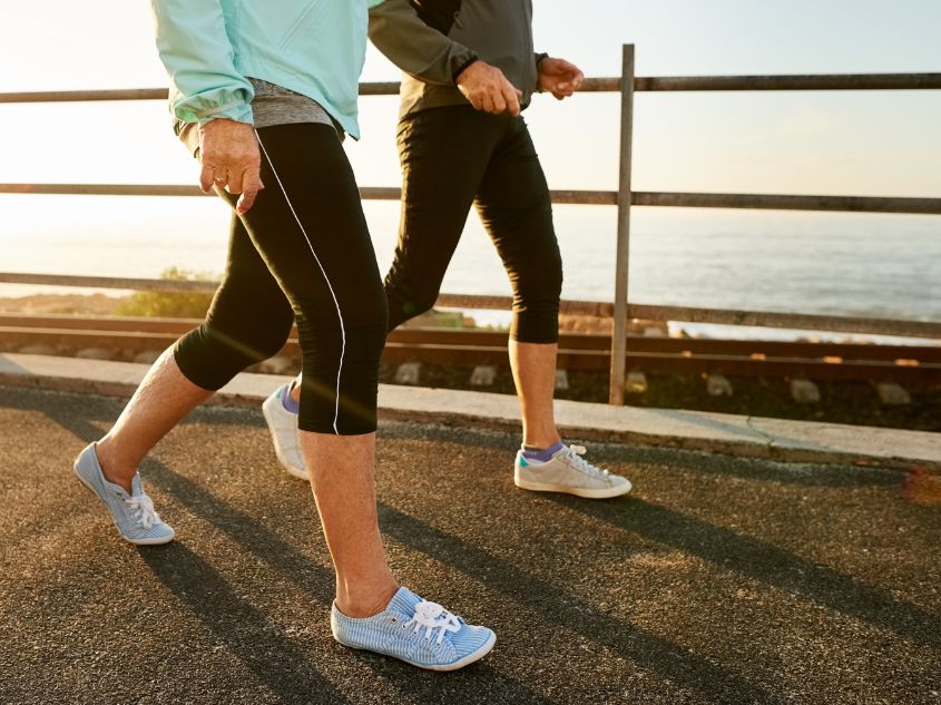 20-Minute Brisk Walking Workout For Beginners